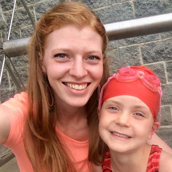 Meet your Posher, Rebekah - Picture 1 of 1